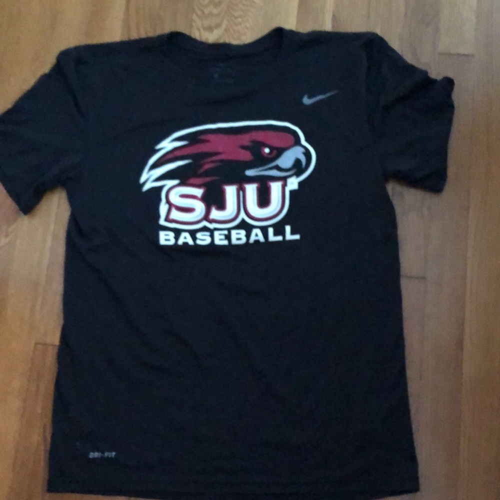 Nike dri fit tshirt